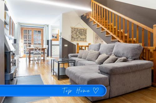 Canillo Apartment | Acogedor Ático Tríplex Junto a Grandvalira