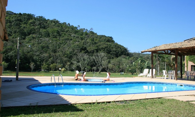 Mogi das Cruzes House | Aconhego, tranquility and fun for adults and children with nature.