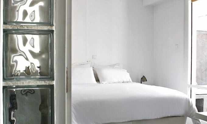 Koukaki Apartment | Acropolis Charming Apt with Large Balcony - DM17