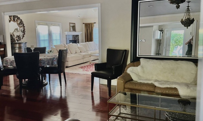 Willow Glen House | Across from Park Open Floor Plan in Silicon Valley Willow Glen Area of San Jose