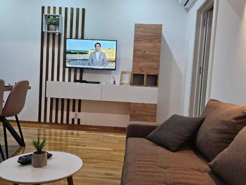Banovo brdo Apartment | Ada mall-Beograd 2 bedroom