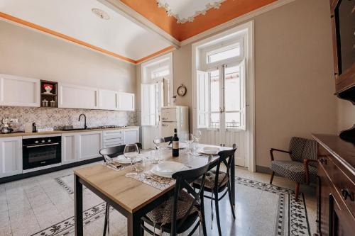 Santa Lucia Apartment | Adalgisa Elegant Apartment