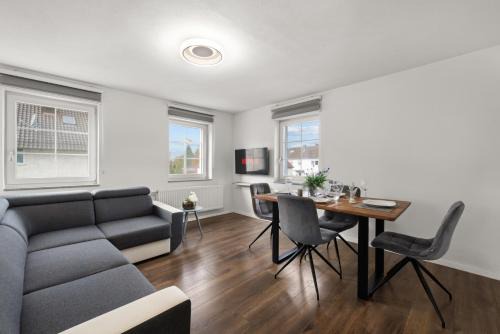 Koetz Apartment | ADN Suites - NETFLIX - modern and smart