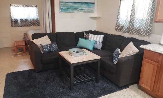 Lemon Grove Apartment | Adorable Lemon Grove Studio Close to All