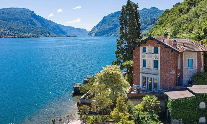 Oliveto Lario Villa | Adorable villa with garden and terrace directly by the lake! Villa Clarissa