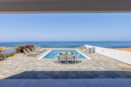 Pomos Villa | Adriana by the Sea