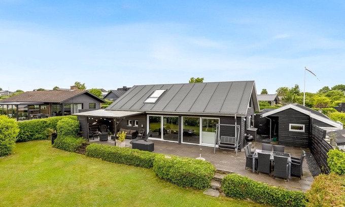 Hejlsminde Strand House | "Adser" - 300m from the sea by Interhome