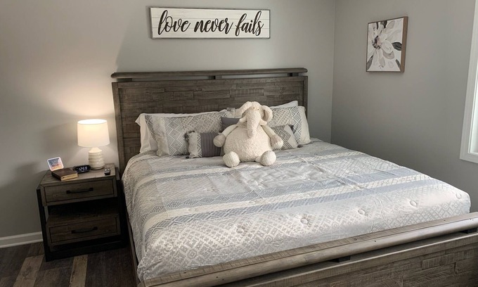 Holly Apartment | Adventure Acres- Suite C4
