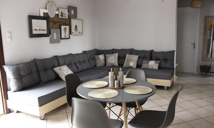 Azolimnos Apartment | Aegean Imperial