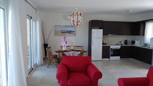 Loutraki-Agioi Theodoroi Apartment | Aegean View Villa