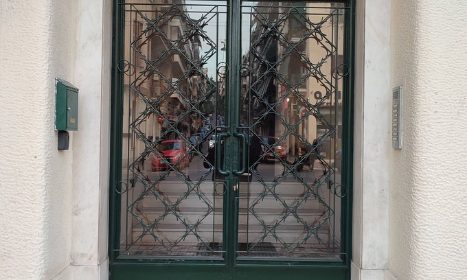 Athens Apartment | Aesthisis-Downtown 2-bedroom apartment with WiFi and AC in welcoming Athina