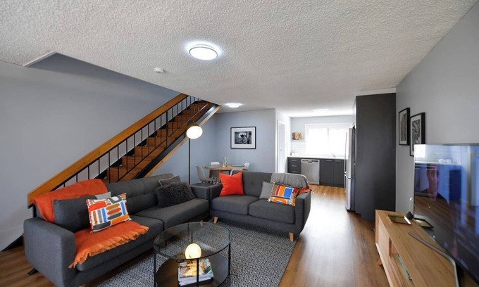 Kooringal Apartment | Affordable Quality - Kooringal, Wagga