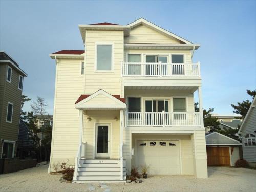 North Beach Haven House | After Dune Delight