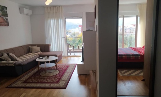 Podgorica Apartment | AGA Apartman Podgorica