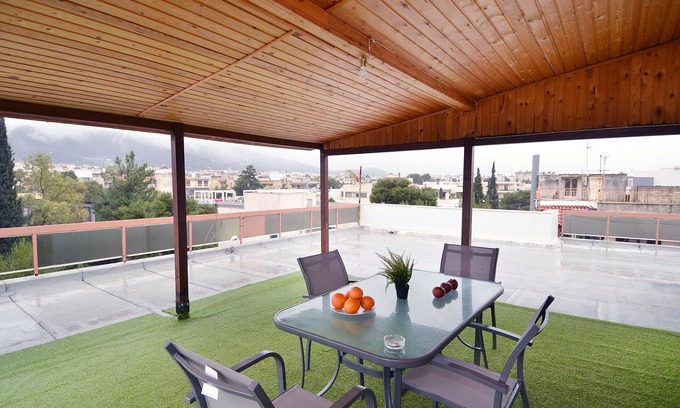 Agia Paraskevi Apartment | Agia Paraskevi, a cozy and minimal retire