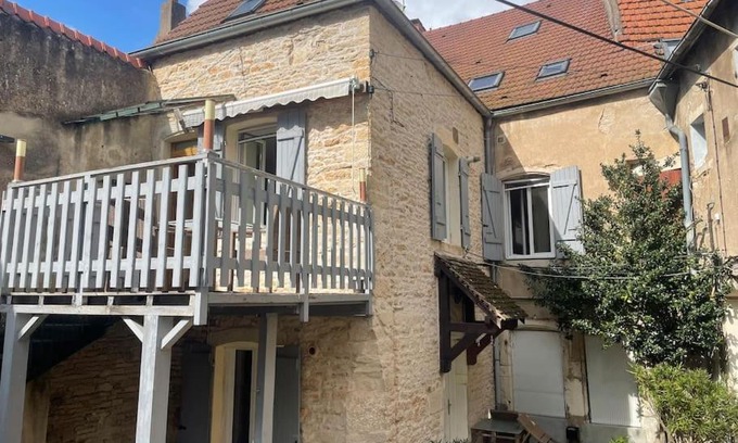 Chagny Apartment | Agréable gîte au coeur du centre ville 4 personnes