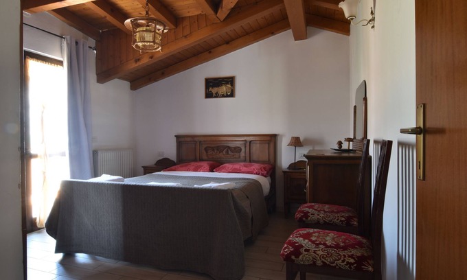 Bolognano-Vignole Apartment | AGRITUR MICHELOTTI ~ THREE-ROOM APARTMENT WITH 2 DOUBLE + 1 (5 PAX)