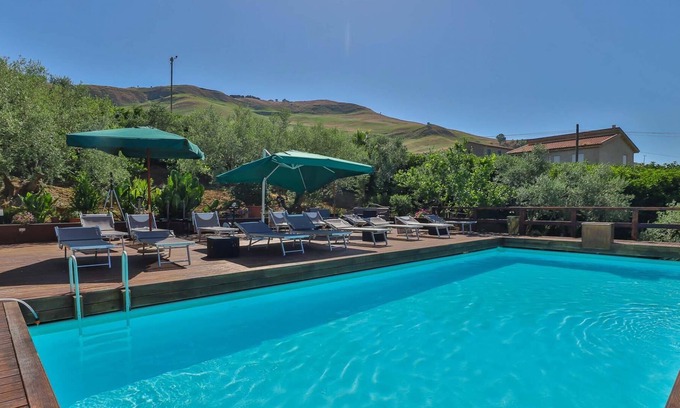 Alia Cottage | Agriturismo a Alia ID 3637