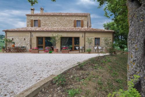 Sassofeltrio House | AGRITURISMO Ca' Maggio