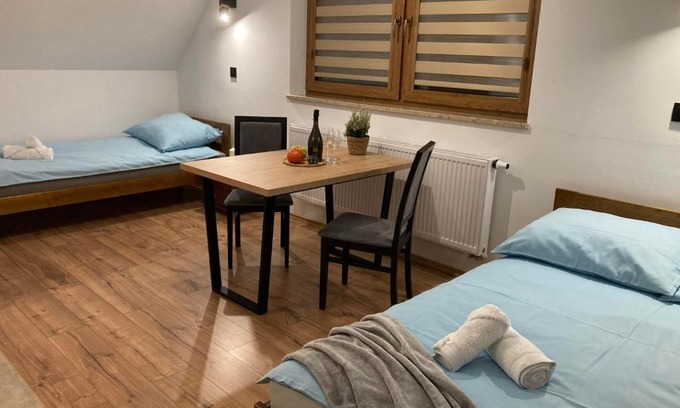 Dukla Apartment | Agroturystyka u Podnóża Góry Cergowej