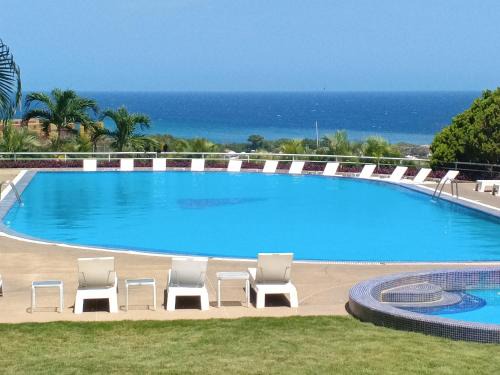 Catia La Mar Apartment | Airport BleuSuite Apartment
