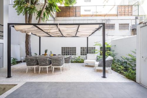 Lisbon Old Town Apartment | Akicity Marques Ruby