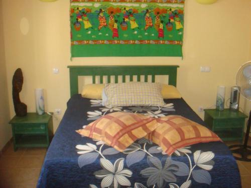 Maio House | Akwaba chambre double et salle de bain privative