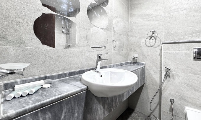 Jumeira 3 Apartment | Al Manara CLASSIC DELUXE Studio