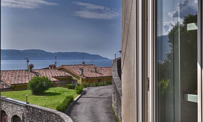 Gargnano House | Al Poggio degli Ulivi by Theater Home - with marvellous lake view
