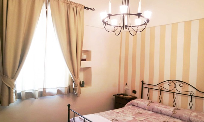 Sant'Antonio Abate Apartment | Al Vecchio Cellaio Historical