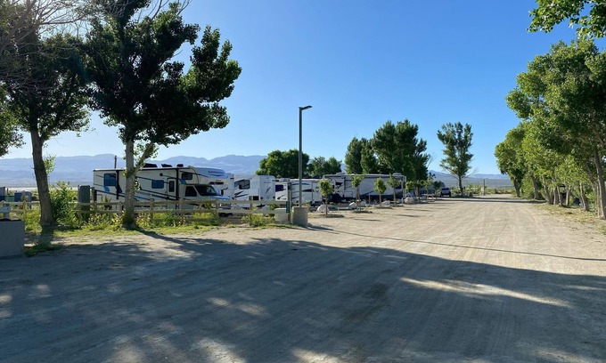 Olancha RV Rental | Alabama Hills, Lakeside RV Campsite #12