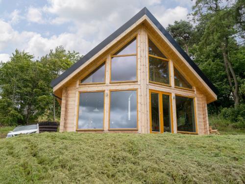 Linlithgow House | Alban