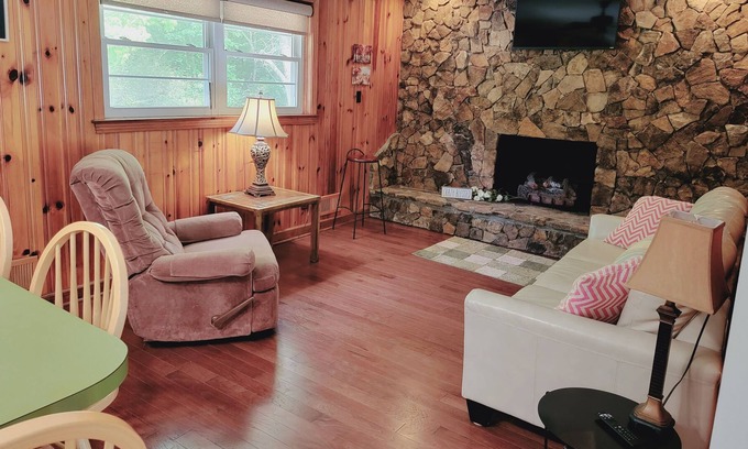 Albemarle House | Albemarle Absolute Amenities