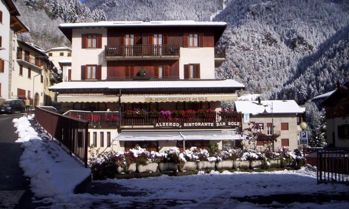 Mezzoldo Hotel | Albergo Ristorante Sole