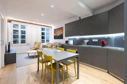 Hondarribia Historic Center Apartment | Alde-zahar. Basquenjoy
