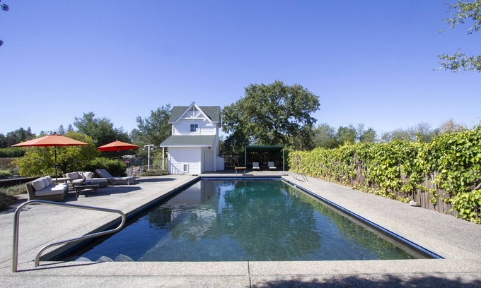 Healdsburg House | Alexander Valley Modern Farmhouse with Vintage Charm - Newly Renovated pool