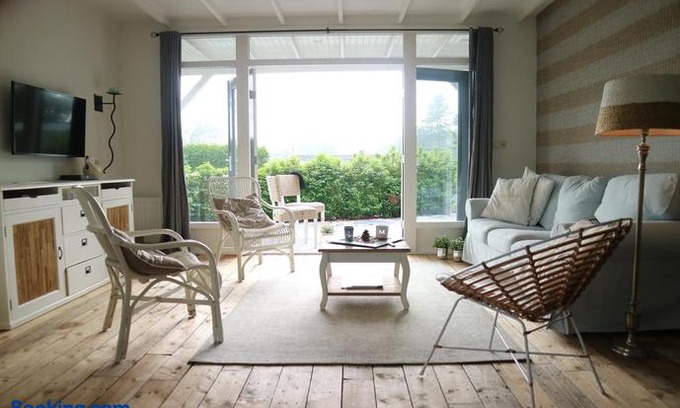 Ouddorp House | Alexanderpark