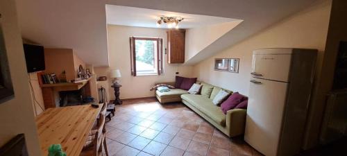 Alfedena Apartment | Alfedena - Appartamento al centro con camino - 5 posti letto