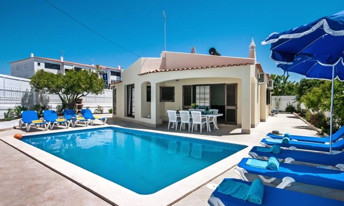 Areias de Sao Joao Villa | Algarve, Casa Julio, Albufeira Town, Beside The Strip