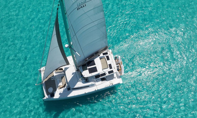 Lubbers Quarters Cay Boat Rental | All Inclusive Luxury Sailing Catamaran W/Captain & Chef 4 Bedrooms 8 Guests