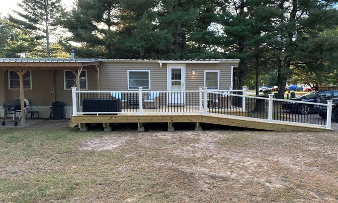 Lake City House | ALL SEASON GET-A-WAY Walking Distance to Lake Missaukee, ORV Trail access