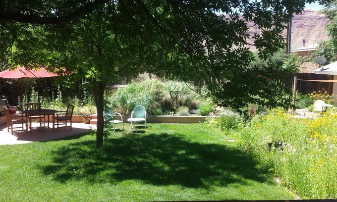Moab House | All Three at StellaRuby Cottages