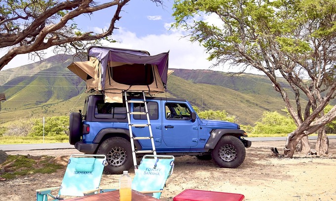 Paia House | Aloha Glamp in Paradise
