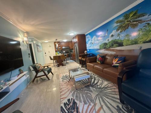 Waikiki Apartment | Aloha Waikiki Condo 2Beds, 2Baths, Free Parking.