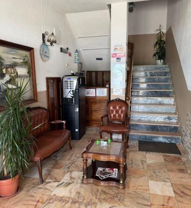 Atouguia da Baleia House | Alojamento Dona Inês de Castro