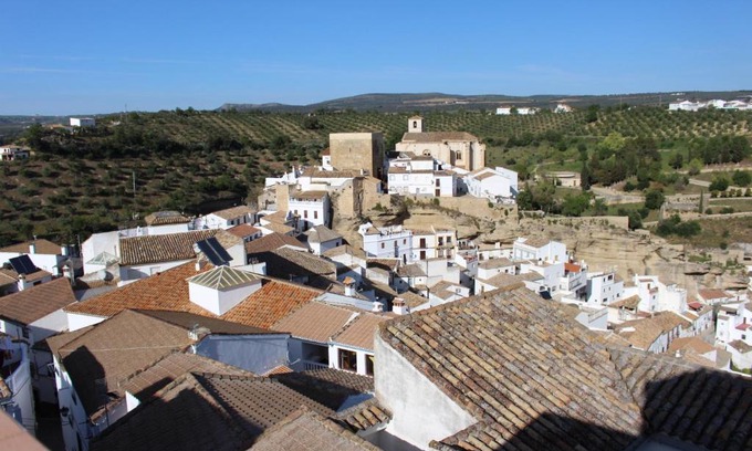 Setenil de las Bodegas Cabin | Alojamiento Rural Carmen