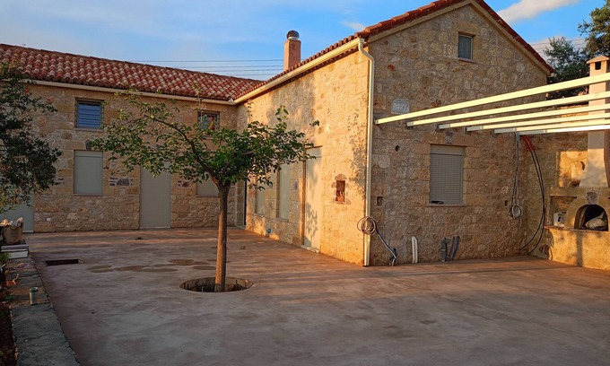 Kardamyli Villa | Aloni retreat is 4-bedroom villa in enchanting coasts of Dytiki Mani area