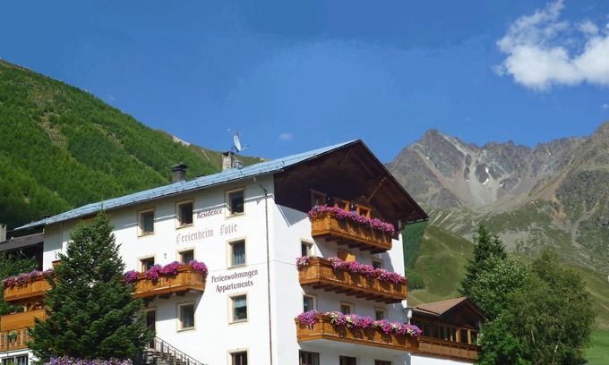 Melago House | Alpen Suite- New vacation apartment in a fantastic location with stunning panoramic views