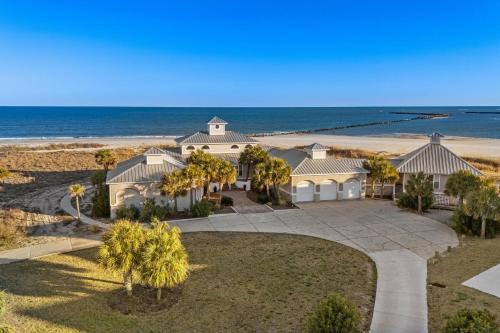 Inlet Harbour House | Alpha At The Point