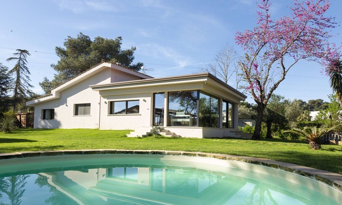 Lequile Villa | Alpha country house. Villa with pool in salento.